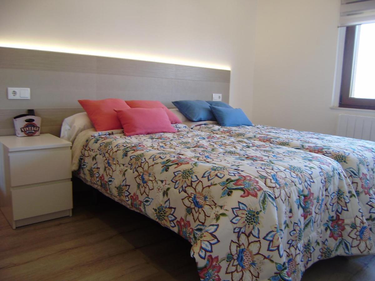 Apartamentos La Tata アビレス エクステリア 写真